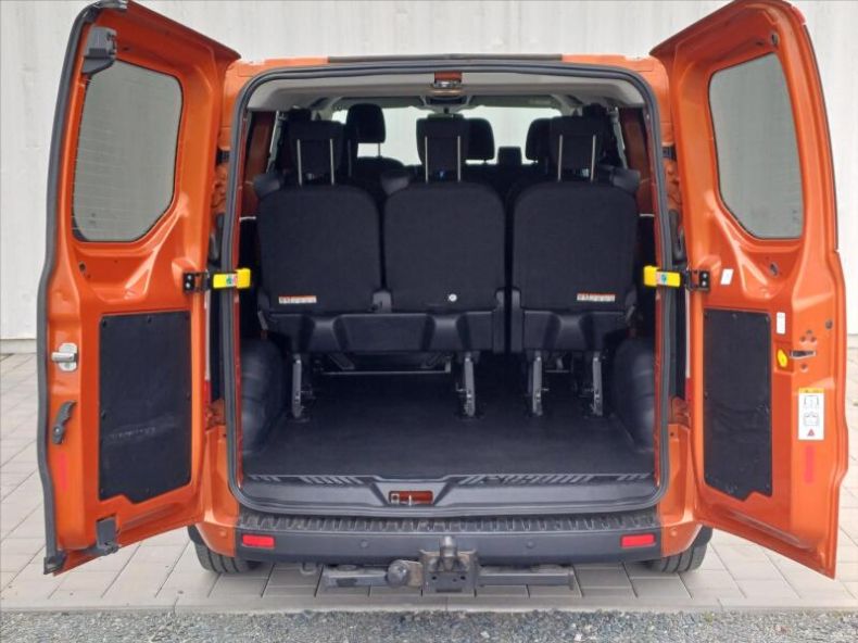 Ford Transit - hlavní fotka