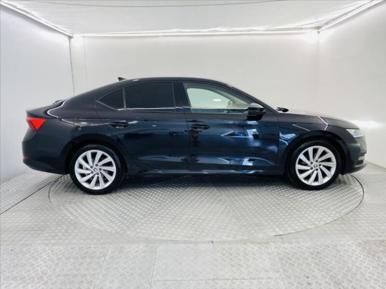 Škoda Octavia - hlavní fotka