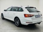 Škoda Superb - fotka číslo 24