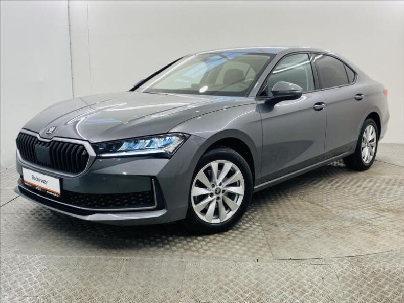 Škoda Superb - hlavní foto