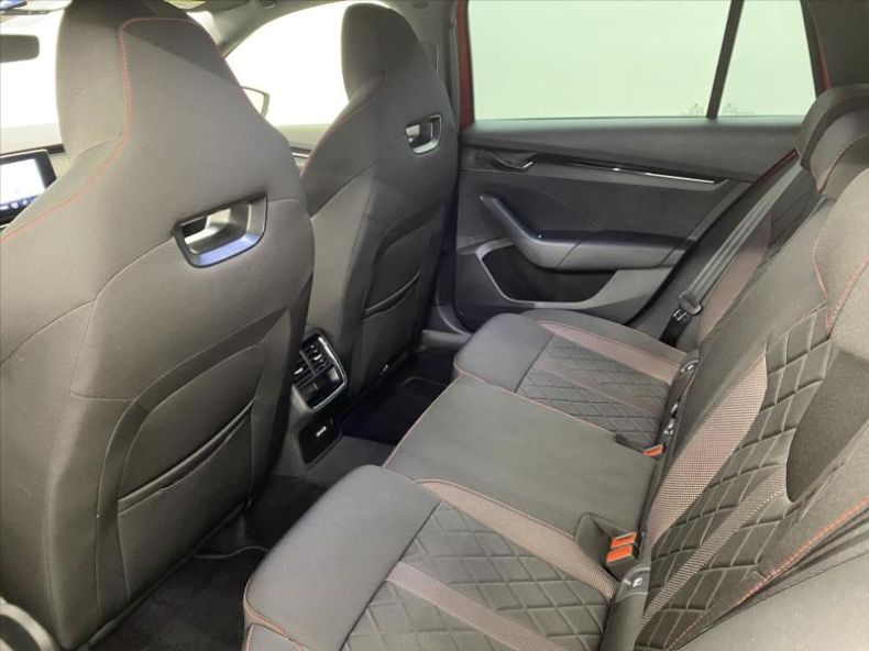 Škoda Octavia - hlavní fotka