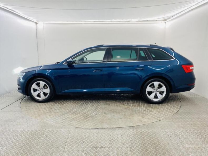 Škoda Superb - hlavní fotka