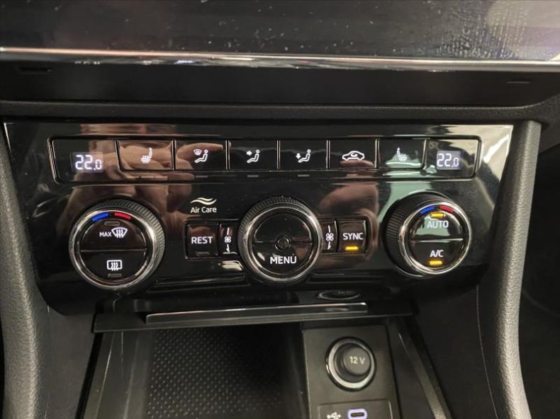 Škoda Superb - hlavní fotka