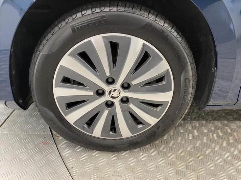 Škoda Superb - hlavní fotka