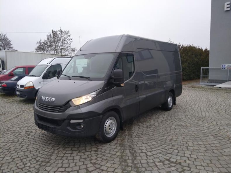 Iveco Daily - hlavní foto