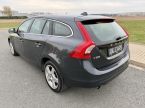 Volvo V60 - fotka číslo 2