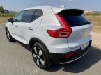 Volvo XC40 - fotka číslo 2