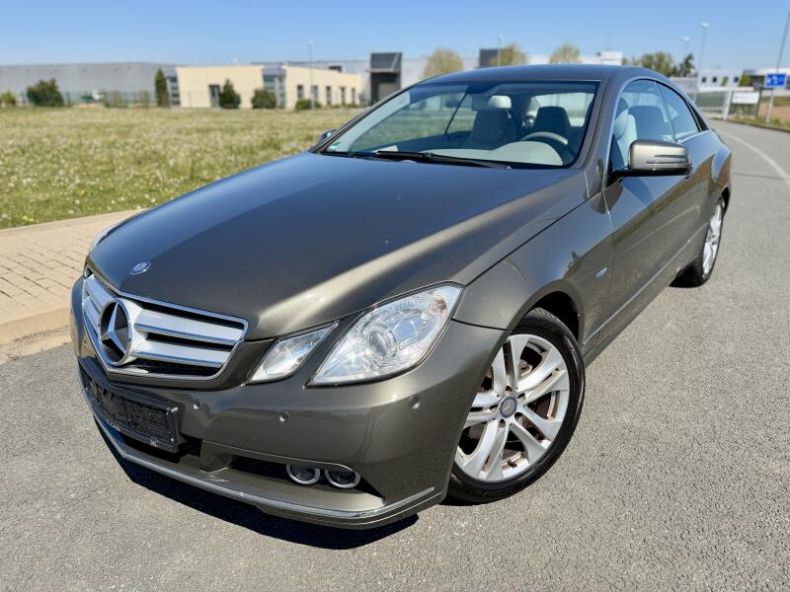 Mercedes Třída E - hlavní foto