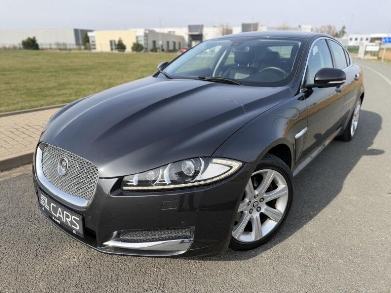 Jaguar XF - hlavní foto