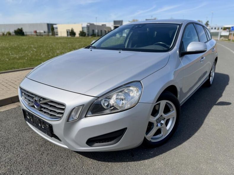 Volvo V60 - hlavní fotka inzerátu