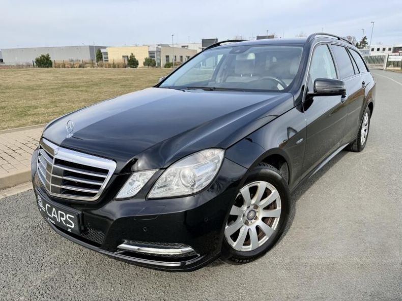 Mercedes Třída E - hlavní foto