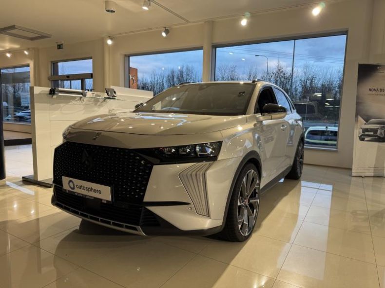 DS Automobiles DS7 Crossback - hlavní foto