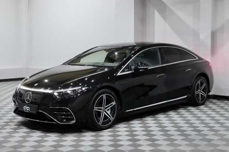 Mercedes EQS - hlavní foto