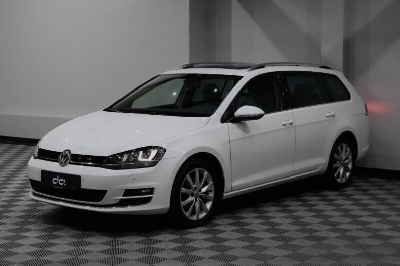Volkswagen Golf - hlavní foto