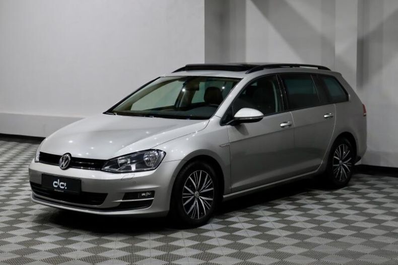 Volkswagen Golf - hlavní fotka inzerátu