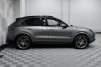 Porsche Cayenne - fotka číslo 2