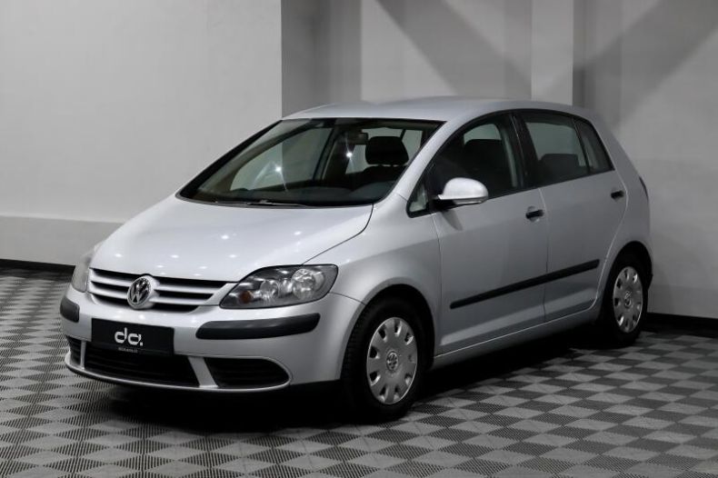 Volkswagen Golf - hlavní foto