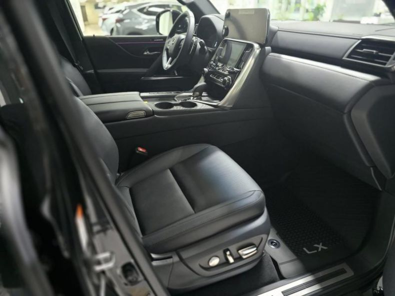 Lexus LX 700h - hlavní fotka