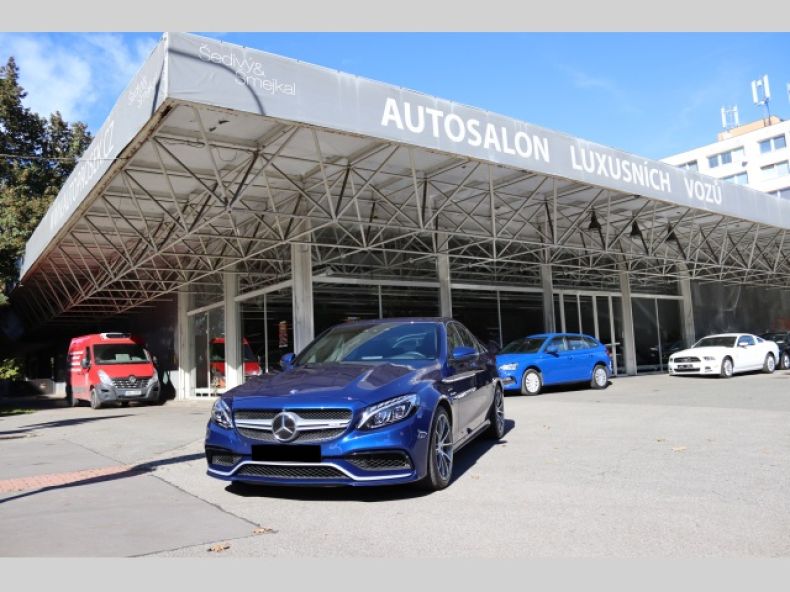 Mercedes Třída C - hlavní foto