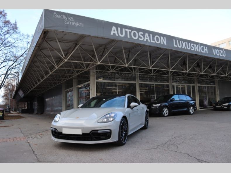 Porsche Panamera - hlavní foto