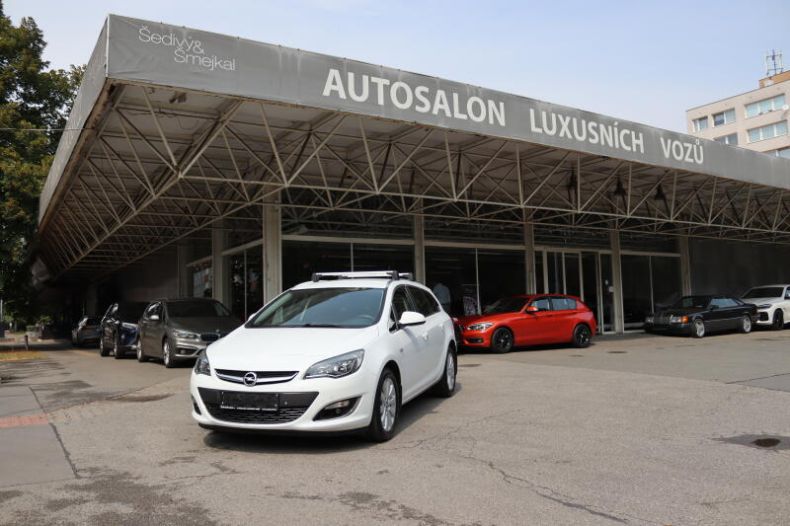 Opel Astra - hlavní fotka inzerátu