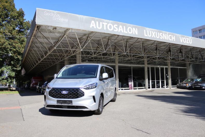 Ford Tourneo - hlavní foto