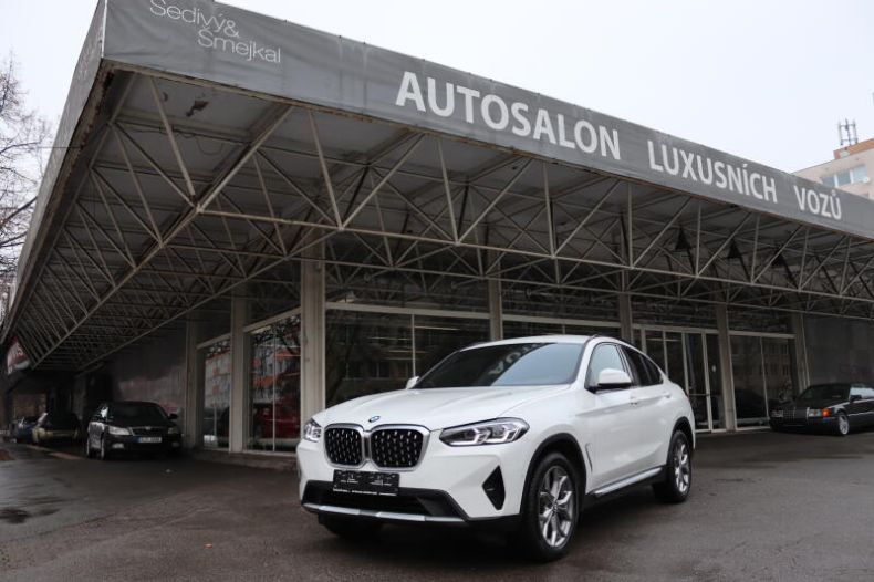 BMW X4 - hlavní foto