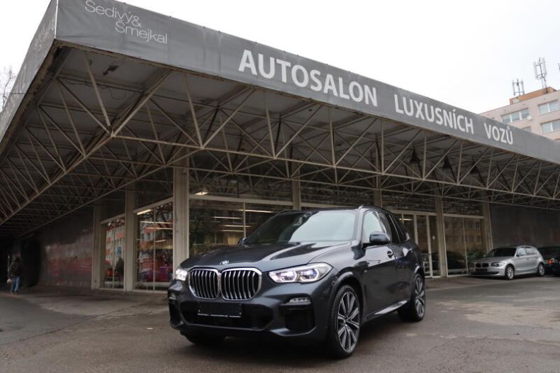 BMW X5 - hlavní foto