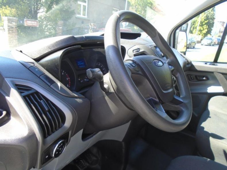 Ford Transit - hlavní fotka