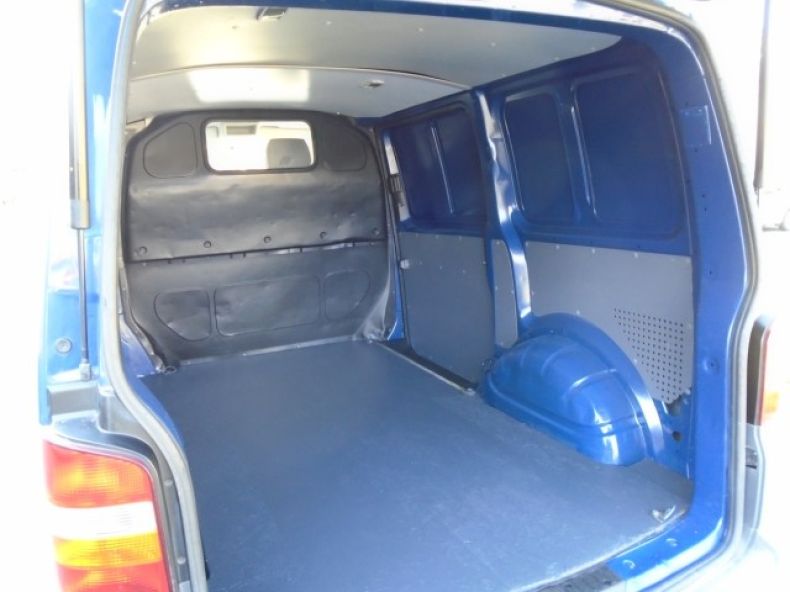 Volkswagen Transporter - hlavní fotka