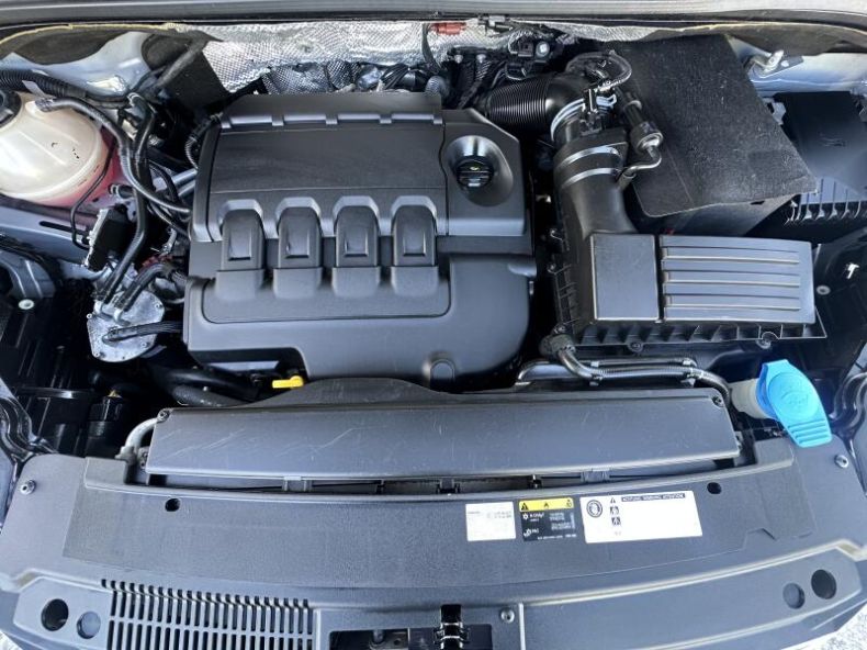 Seat Alhambra - hlavní fotka