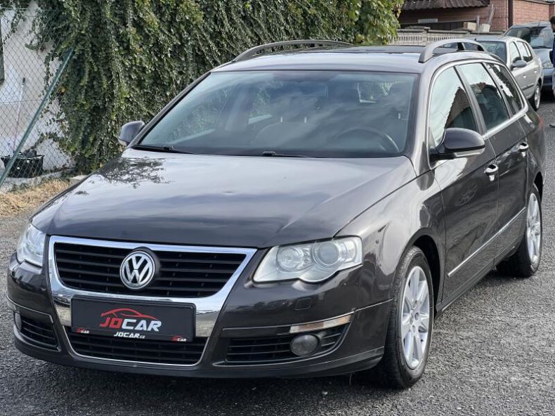 Volkswagen Passat - hlavní fotka inzerátu