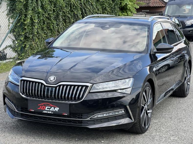 Škoda Superb - hlavní fotka
