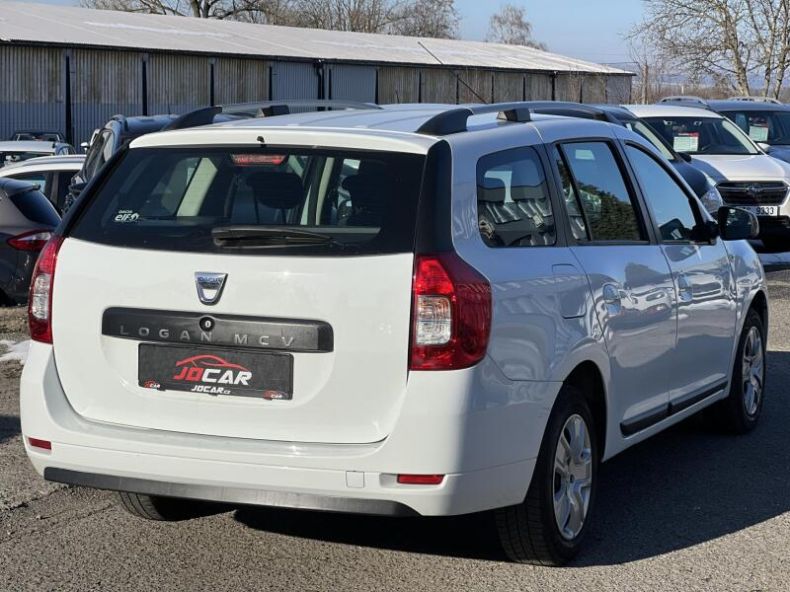 Dacia Logan - hlavní fotka