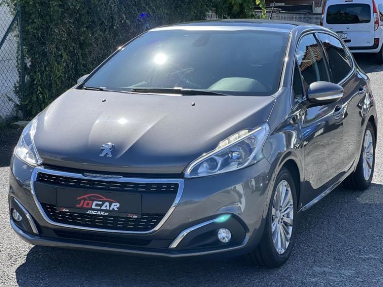Peugeot 208 - hlavní foto
