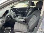 Volkswagen Passat - fotka číslo 8