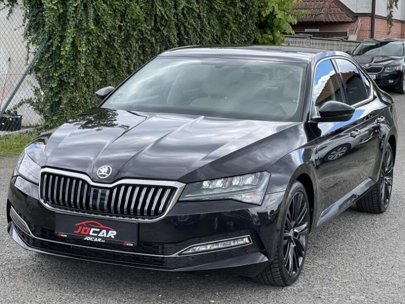Škoda Superb - hlavní foto