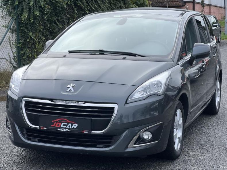 Peugeot 5008 - hlavní foto