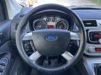 Ford Kuga - fotka číslo 15