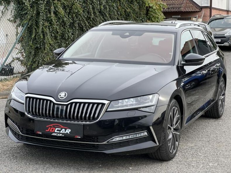 Škoda Superb - hlavní foto