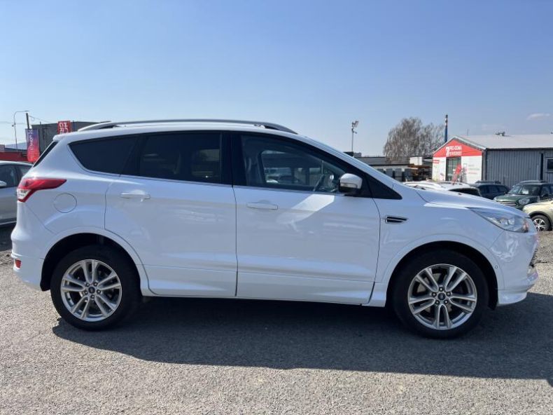 Ford Kuga - hlavní fotka