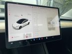 Tesla Model 3 - fotka číslo 22
