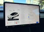 Tesla Model 3 - fotka číslo 21