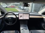 Tesla Model 3 - fotka číslo 9