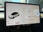 Tesla Model 3 - fotka číslo 21