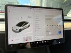 Tesla Model 3 - fotka číslo 25