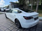 Tesla Model 3 - fotka číslo 3