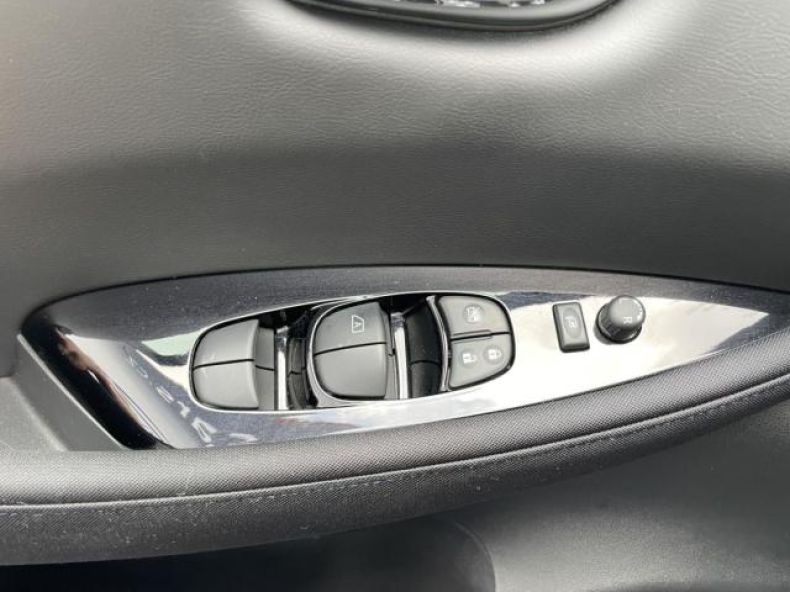 Nissan Leaf - hlavní fotka