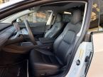 Tesla Model 3 - fotka číslo 9