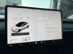 Tesla Model 3 - fotka číslo 15